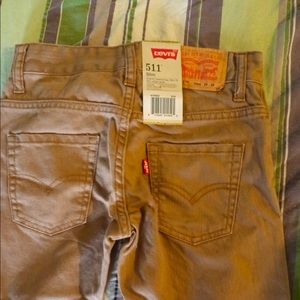 Levi’s tan jeans
